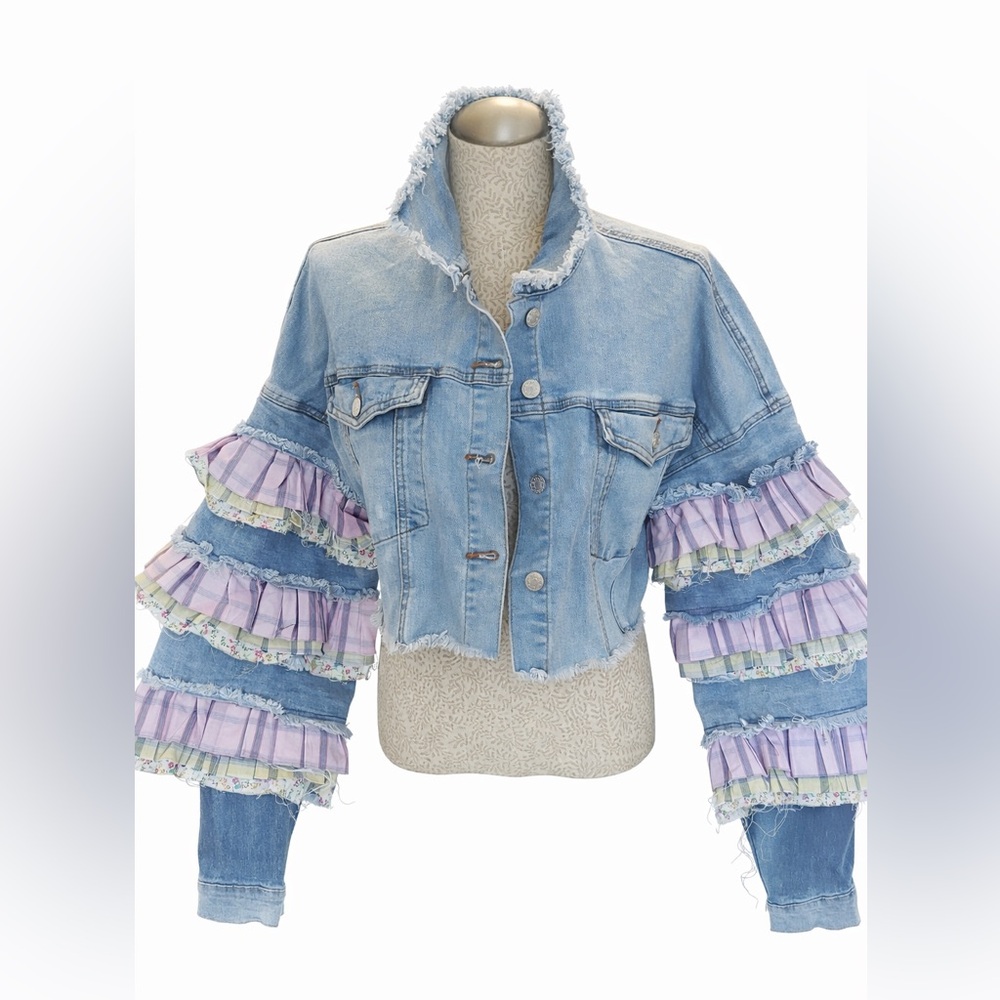 AKIRA Upcycled Ruffle Sleeve Denim Jacket Boho Patchwork Statement Jacket M - Picture 2 of 4